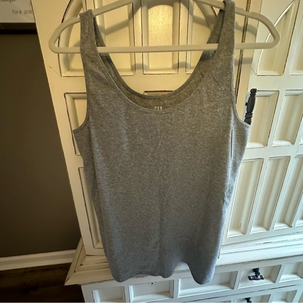 Gap cotton favorite tank -XL